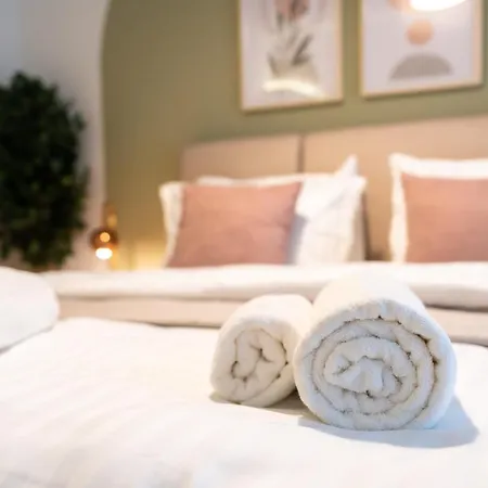Διαμέρισμα 1-bdr Getaway With Poolgym Near Taksim Square *