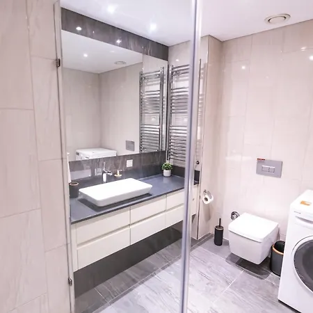 1-bdr Getaway With Poolgym Near Taksim Square Istanbul