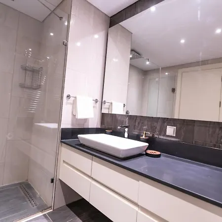 1-bdr Getaway With Poolgym Near Taksim Square Apartman
