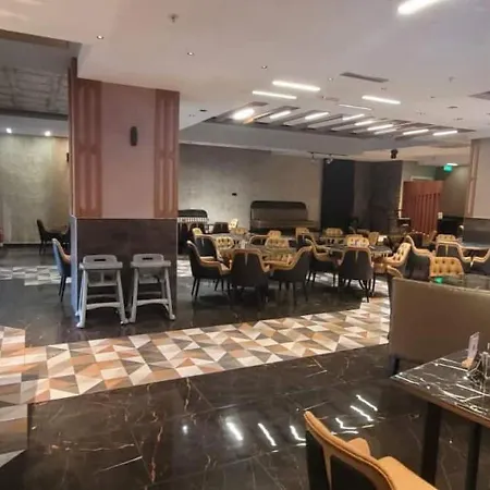 1-bdr Getaway With Poolgym Near Taksim Square Stambuł