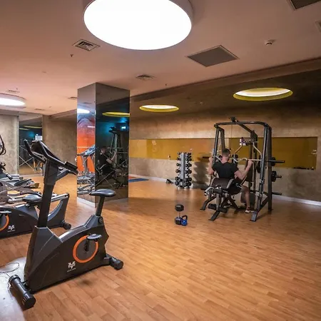 1-bdr Getaway With Poolgym Near Taksim Square Апартаменты *